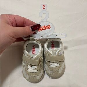 Nuby Size 2 Shoes